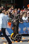 Almere 29 april 2006
Koninginnedag 2006 in Almere en Zeewolde.
Prins Pieter Christiaan met gsm