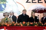 Zeewolde 29 april 2006
Koninginnedag 2006 in Almere en Zeewolde.
Prinses Maxima en Prins Willem Alexander en Koningin Beatrix