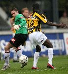 Nijmegen, 3 Mei 2006 Wedstrijd in de Play offs 2e wedstrijd NEC-Vitesse, eindstand 1-1 Seizoen 2005/2006
Raymon v Emmerik
© foto Edwin van Zandvoort