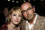 Amsterdam 7 maart 2006
Premiere ik omhels je met 1000 armen in Pathe arena.
Ronald Giphart met Carice v Houten