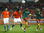 Zaterdag, 27 Mei 2006 Vriendschappelijke interland op weg naar het WK 2006 Nederland-Kameroen, eindstand 1-0
Ruud v Nistelrooy
© Edwin van Zandvoort
