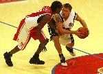Den Bosch, 18 Mei 2006
Play Offs Basketbal Ned, Kampioenschap tussen Eifel Towers Den Bosch- MPC Capitols, eindstand 86-82 in The best of Seven De stand na 3 wedstrijden 2-1 in het voordeel van Den Bosch Sam Jones
© foto Edwin van Zandvoort