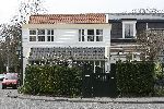Muiderberg 18 april 2006
Huurhuis van Viola Holt.