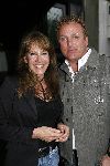 Hilversum 25 april 2006
Presentatie dvd Gooische vouwen in Musk.
Gordon met zijn manager Xenia Kasper