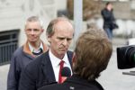 Amsterdam 9 mei 2007
Rechtzaak Connie Breukhoven tegen witheet en zij online (Leo v Royen). Hans Breukhoven was er ook bij. Advocaat Stefan Kalff