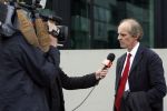 Amsterdam 9 mei 2007
Rechtzaak Connie Breukhoven tegen witheet en zij online (Leo v Royen). Hans Breukhoven was er ook bij. Advocaat  Stefan Kalff