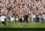 Eindhoven, 29 April 2007 Kampioenswestrijd PSV-Vitesse, eindstand 5-1
Seizoen 2006/2007 Onverwachts landskampioenschap voor PSV doordat de concurrent AZ verloor en Ajax een doelpunt tekort kwam
Alex PSV is blij