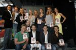 Amsterdam 15 mei 2007
Presentatie dvd voetbalvrouwen in de amsterdam arena. Bartina Koeman en Wilfred Genee en Lone v Roosendaal Nicolette v Dam Mike Weerts Sophie v Oers Victor Low Kimberly Klaver Mark v Eeuwen Frans v Deursen Saskia v d Heide en Barry Astma