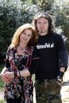 Bosch en Duin 11 april 2007
Belinda Meuldijk en haar verloofde Thierry Duval met hun honden.