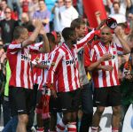Eindhoven, 29 April 2007 Kampioenswestrijd PSV-Vitesse, eindstand 5-1
Seizoen 2006/2007 Onverwachts landskampioenschap voor PSV doordat de concurrent AZ verloor en Ajax een doelpunt tekort kwam
Eric Addo