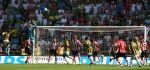 Eindhoven, 29 April 2007 Kampioenswestrijd PSV-Vitesse, eindstand 5-1
Seizoen 2006/2007 Onverwachts landskampioenschap voor PSV doordat de concurrent AZ verloor en Ajax een doelpunt tekort kwam.
gomes is de situatie meester