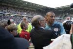 Eindhoven, 29 April 2007 Kampioenswestrijd PSV-Vitesse, eindstand 5-1
Seizoen 2006/2007 Onverwachts landskampioenschap voor PSV doordat de concurrent AZ verloor en Ajax een doelpunt tekort kwam
PSV doelman Gomes is blij 
Harry v Kemenade