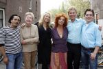 Amsterdam 24 april 2007
presentatie zeg ns Aaa.  Coby Timp Hans Cornelissen Kiki Classen en Carry Tefsen