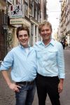 Amsterdam 24 april 2007
presentatie zeg ns Aaa.  Hans Cornelissen met zijn zoon