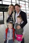 Rotterdam 7 april 2007
Premiere K3 in ahoy. Henkjan Smits met zonnebril en gezin