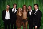 Scheveningen 15 april 2007
Premiere Tarzan in het circus theater. Chantal Janzen Ron Link Henkjan Smits Geert Hoes en Jim Bakkum