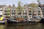 Amsterdam 24 april 2007
Jeroen Pauw met zijn vriendin op zijn woonboot en daarna bij zijn nieuwe huis