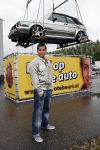 Schiphol 7 mei 2007
Jody Bernal zijn gepimpte wagen wordt omhoog getakeld aan de A4 ivm autoprogramma Pimp up my car.