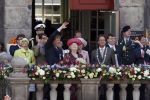 Woudrichem Den Bosch 30 april 2007
Koningin Beatrix Prins Willem Alexander Prins Friso mabel Wisse Smit Prins Constantijn Prinses Laurentien Prinses Margriet Pieter v Vollenhoven Prins Maurits Prinses Marilene Prins Bernhard jr Prinses Annette Prins Pieter Christiaan Prinses  Anita Prins Floris en Prinses Aimee koninginnedag 2007.