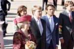 Woudrichem Den Bosch 30 april 2007
Koningin Beatrix Prins Willem Alexander Prins Friso mabel Wisse Smit Prins Constantijn Prinses Laurentien Prinses Margriet Pieter v Vollenhoven Prins Maurits Prinses Marilene Prins Bernhard jr Prinses Annette Prins Pieter Christiaan Prinses  Anita Prins Floris en Prinses Aimee koninginnedag 2007.