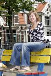 Zaandam 9 mei 2007 
Deelneemster  Lisanne Hink aan de mis missverkiezing van de tros. Lisanne is gehandicapt en schrijft  en doet haar make up op met haar voeten.