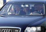 Leiden 2 mei 2007
Prinses Ariana ligt in het leids UMC  ziekenhuis ivm infectie aan de luchtwegen.
Maxima Prins Willem Alexander en Jorge Zorrequieta en Carmen Zorreguieta komen op bezoek.