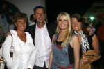 Weesp 30 april 2007
Finale just the 2 of us. Monique Smit met ouders en zus