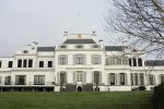 Soestdijk 30 november 2006
Interieur en exterieur foto's van paleis soestdijk. Vanaf 15 december gaat het paleis open voor publiek. Prins Bernhard en Prinses Juliana waren de laatste bewoners.