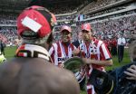 Eindhoven, 29 April 2007 Kampioenswestrijd PSV-Vitesse, eindstand 5-1
Seizoen 2006/2007 Onverwachts landskampioenschap voor PSV doordat de concurrent AZ verloor en Ajax een doelpunt tekort kwam
Patrick Kluivert en Manuel Da Costa met de kampioensschaal