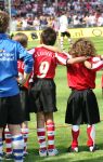 Eindhoven, 29 April 2007 Kampioenswestrijd PSV-Vitesse, eindstand 5-1
Seizoen 2006/2007 Onverwachts landskampioenschap voor PSV doordat de concurrent AZ verloor en Ajax een doelpunt tekort kwam.
Kinderen van Patrick kluivert en het zoontje van zijn vriendin Rosanna Lima