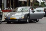 Amsterdam 25 april 2007
 de man van Anouk, Postman in zijn porsche 911