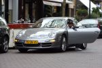 Amsterdam 25 april 2007
 de man van Anouk, Postman in zijn porsche 911