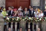 Woudrichem Den Bosch 30 april 2007
Koningin Beatrix Prins Willem Alexander Prins Friso mabel Wisse Smit Prins Constantijn Prinses Laurentien Prinses Margriet Pieter v Vollenhoven Prins Maurits Prinses Marilene Prins Bernhard jr Prinses Annette Prins Pieter Christiaan Prinses  Anita Prins Floris en Prinses Aimee koninginnedag 2007.