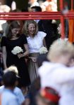 Woudrichem Den Bosch 30 april 2007
Koningin Beatrix Prins Willem Alexander Prins Friso mabel Wisse Smit Prins Constantijn Prinses Laurentien Prinses Margriet Pieter v Vollenhoven Prins Maurits Prinses Marilene Prins Bernhard jr Prinses Annette Prins Pieter Christiaan Prinses  Anita Prins Floris en Prinses Aimee koninginnedag 2007.