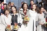 Woudrichem Den Bosch 30 april 2007
Koningin Beatrix Prins Willem Alexander Prins Friso mabel Wisse Smit Prins Constantijn Prinses Laurentien Prinses Margriet Pieter v Vollenhoven Prins Maurits Prinses Marilene Prins Bernhard jr Prinses Annette Prins Pieter Christiaan Prinses  Anita Prins Floris en Prinses Aimee koninginnedag 2007