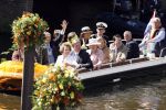 Woudrichem Den Bosch 30 april 2007
Koningin Beatrix Prins Willem Alexander Prins Friso mabel Wisse Smit Prins Constantijn Prinses Laurentien Prinses Margriet Pieter v Vollenhoven Prins Maurits Prinses Marilene Prins Bernhard jr Prinses Annette Prins Pieter Christiaan Prinses  Anita Prins Floris en Prinses Aimee koninginnedag 2007