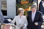Woudrichem Den Bosch 30 april 2007
Koningin Beatrix Prins Willem Alexander Prins Friso mabel Wisse Smit Prins Constantijn Prinses Laurentien Prinses Margriet Pieter v Vollenhoven Prins Maurits Prinses Marilene Prins Bernhard jr Prinses Annette Prins Pieter Christiaan Prinses  Anita Prins Floris en Prinses Aimee koninginnedag 2007