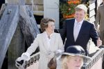 Woudrichem Den Bosch 30 april 2007
Koningin Beatrix Prins Willem Alexander Prins Friso mabel Wisse Smit Prins Constantijn Prinses Laurentien Prinses Margriet Pieter v Vollenhoven Prins Maurits Prinses Marilene Prins Bernhard jr Prinses Annette Prins Pieter Christiaan Prinses  Anita Prins Floris en Prinses Aimee koninginnedag 2007
