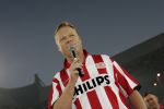 Eindhoven, 1 Mei 2007 Hulding Selektie van PSV in het PSV-stadion 2 dagen nadat zij voor de 20e maal kampioen zijn geworden van Nederland
Trainer Ronald Koeman kreeg veel bijval van de 35000 toeschouwers