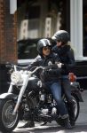 Amsterdam 5 mei 2007
Steve te Pas en zijn vrouw Maria Kooistra op harley Davidson op de cornelis schuytstraat.
