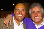 Weert, 19 April 2010
Johnny Hoes 93 jaar Feest bij Golden Tulip Hotel
Met veel bekende Nederlandstalige artiesten
Adrian Hoes met zijn broer Johnny Hoes Jr.
Foto Peter Smulders