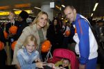 Noordwijk en Schiphol 19 mei 2010
Vertrek Nederlands elftal met vrouwen en kinderen naar Oostenrijk voor trainingskamp ivm WK voetbal. Andre Ooijer met zijn vrouw Joyce en kinderen Danique  en Demi
Peter Smulders bv