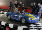 Brescia 6 mei 2010
Mille Miglia in brescia.Arie Luyendijk en Gijs v Lennep rijden in porsche spyder van State of art.
Peter Smulders bv