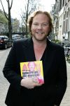 Amsterdam 21 april 2010
Presentatie boek Bastiaan v Schaijk bij George.
Peter Smulders bv