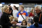 Noordwijk en Schiphol 19 mei 2010
Vertrek Nederlands elftal met vrouwen en kinderen naar Oostenrijk voor trainingskamp ivm WK voetbal. Bert v Marwijk met vrouw en dochter Andra en kleinkinderen
Peter Smulders bv