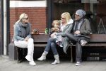 Amsterdam 22 april 2010
Bridget Maasland met zoontje Mees en ouders ( vader en moeder) op terras.
Peter Smulders bv
