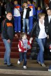 Noordwijk en Schiphol 19 mei 2010
Vertrek Nederlands elftal met vrouwen en kinderen naar Oostenrijk voor trainingskamp ivm WK voetbal. Cees Jansma met vrouw en kinderen
Peter Smulders bv