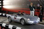 Brescia 6 mei 2010
Mille Miglia in brescia. Jan Lammers en Chris Zegers rijden in porsche spyder van State of art.
Peter Smulders bv