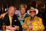 Weert, 19 April 2010
Johnny Hoes 93 jaar Feest bij Golden Tulip Hotel
Met veel bekende Nederlandstalige artiesten
Eddy Wally met Ronnie Tober en Marjan Kampen
Foto Peter Smulders