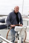 Terschelling 9 mei 2010
Frits Wester op zijn nieuwe zeilboot Mar die vernoemd is naar zijn vrouw Marjolein.
Peter Smulders bv